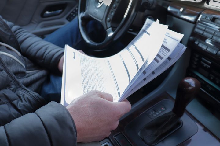 Entenda os impostos de carro: IPVA e Licenciamento